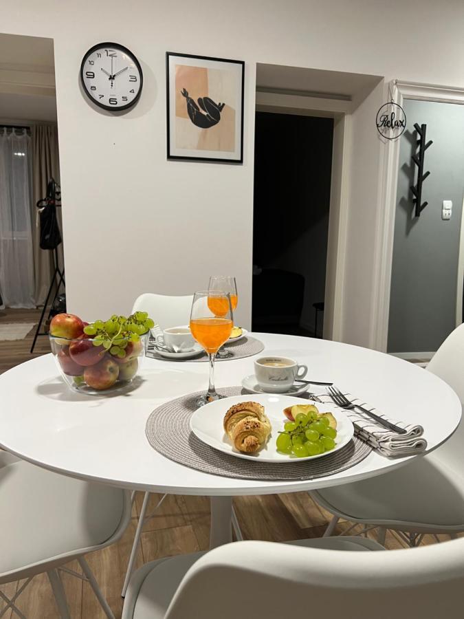 Cinderella Apartment With Free Parking Pula Exterior foto